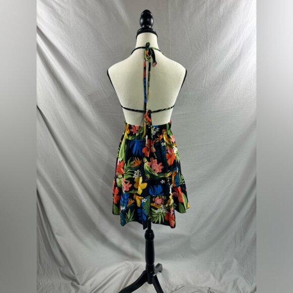 Floral Tropical Printed Halter Neck Tie Waist Dress - Picture 8 of 8